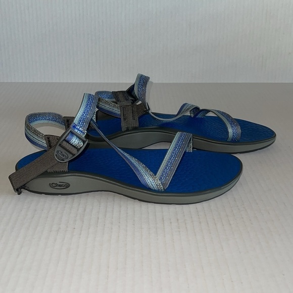 Chaco Blue And Gray Sandals - Picture 5 of 9